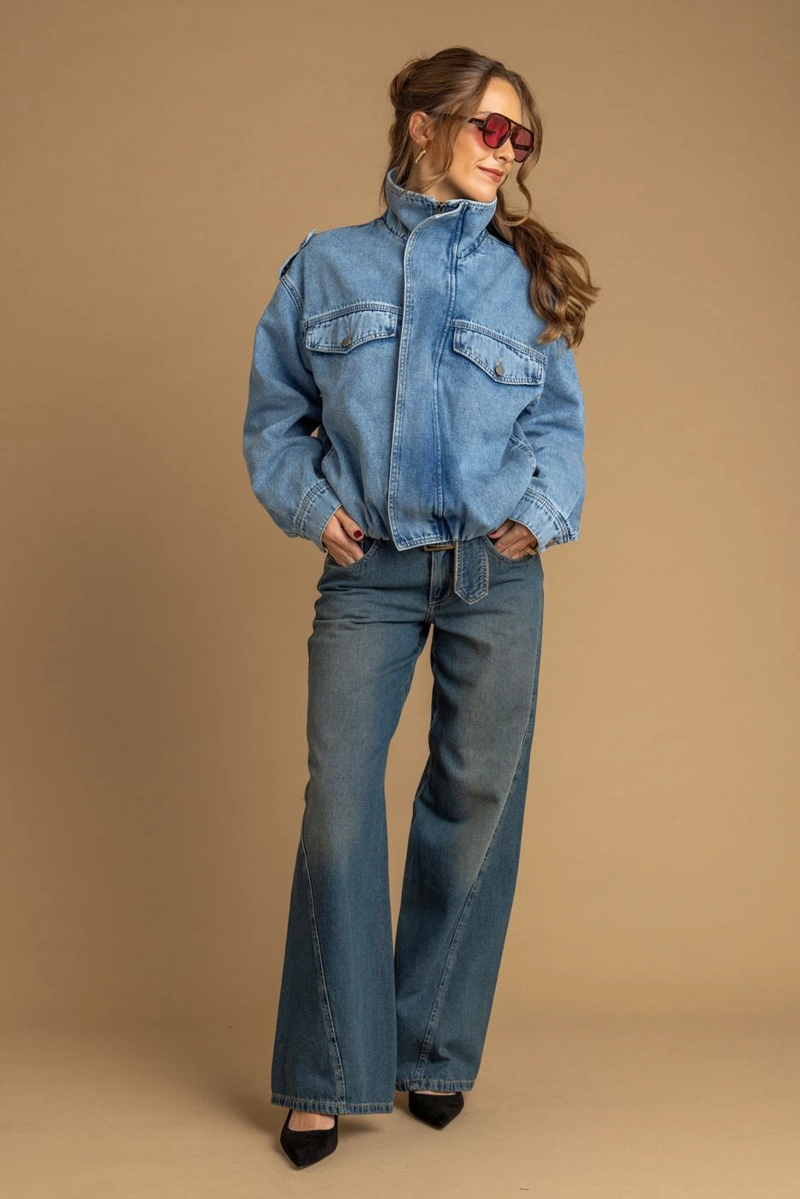 CHAQUETA GIUSEPHINA OVERSIZE CUELLO FUNNEL AGLOBADA AZUL EFESIS - 2