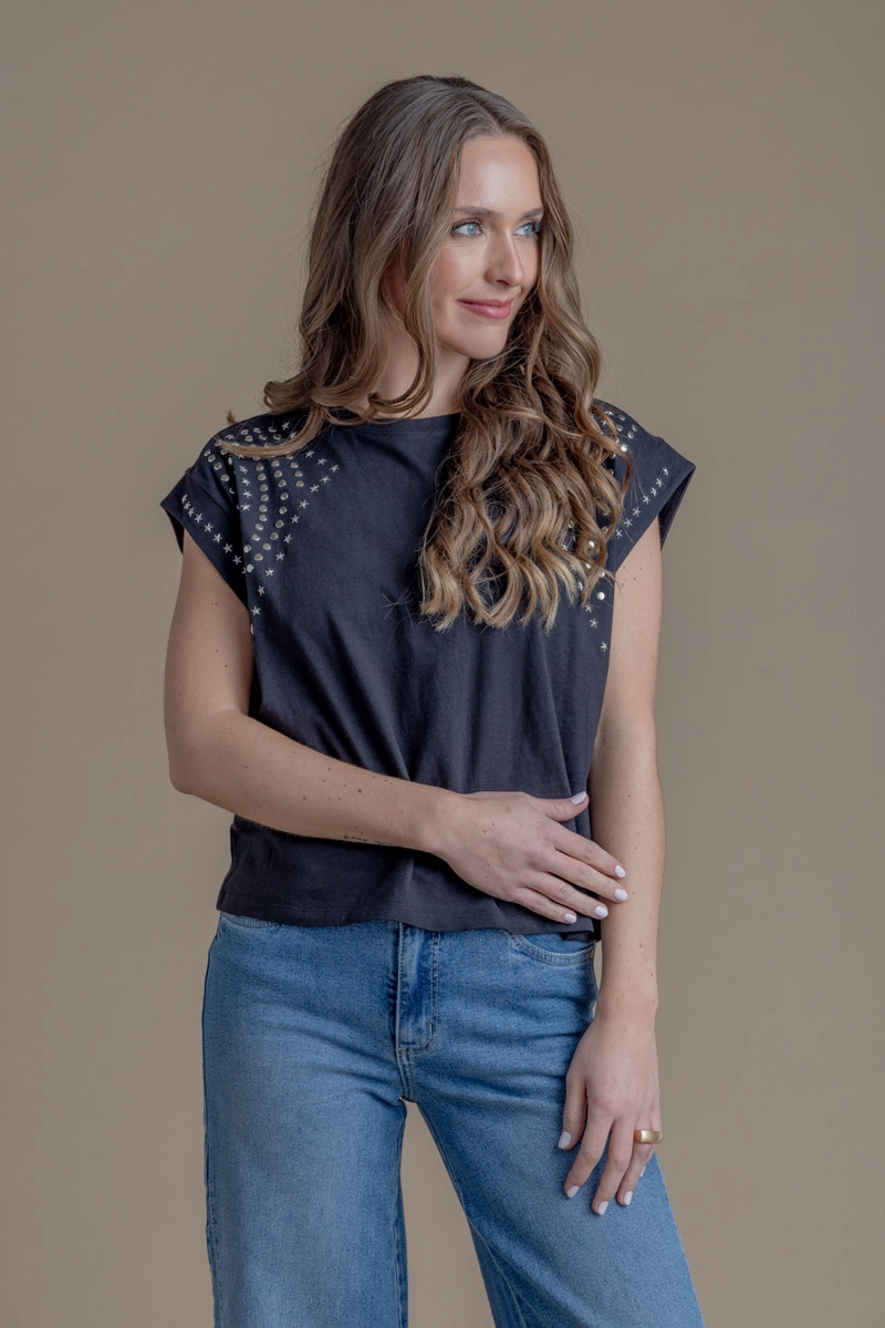 POLERA ABBIE REGULAR TACHAS NEGRO EFESIS - 2