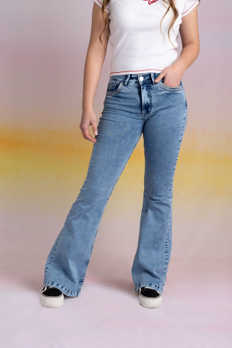 JEANS ELCIRA FLARE BORDADO CONTORNO BOLSILLOS AZUL CACAO - 3