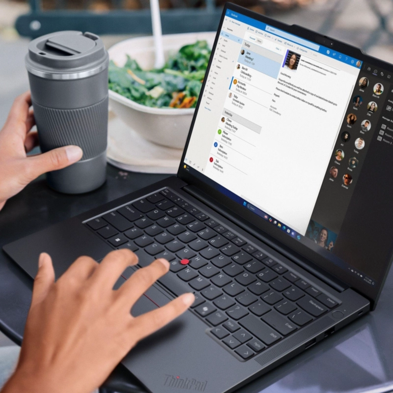 NOTEBOOK LENOVO THINKPAD E14 GEN 7 INTEL CORE ULTRA 7 16GB RAM 512GB SSD 14' - 6
