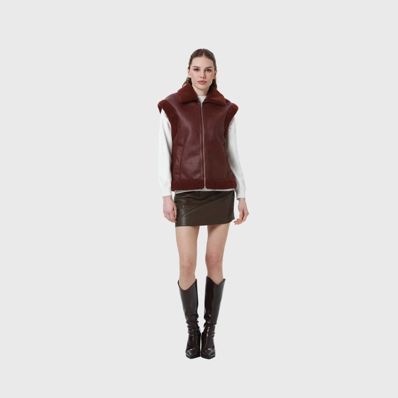 CHAQUETA MUJER EFECTO CUERO CORTO CAFE OSCURO - 4