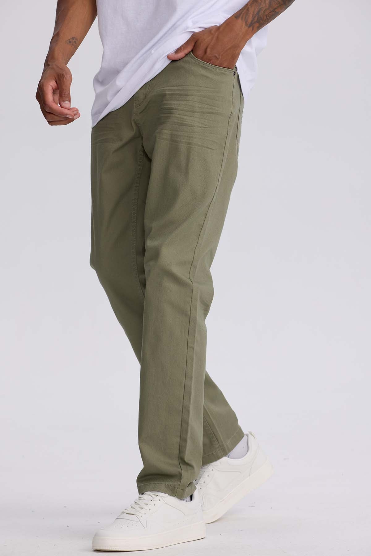 JEANS HOMBRE SLIM COLOR VERDE MILITAR - 2