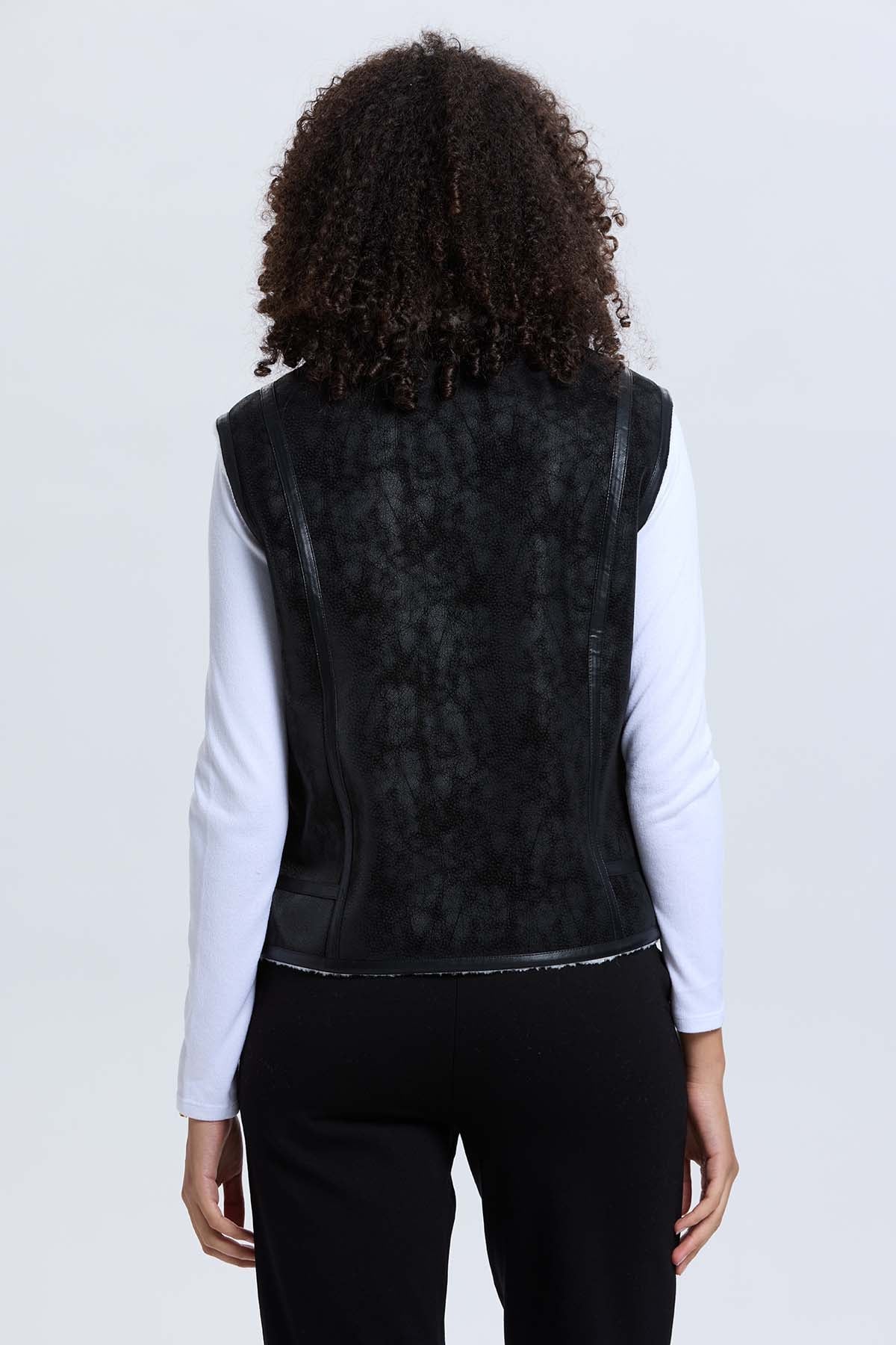 CHAQUETA MUJER EFECTO CUERO BONDED EN COLOR NEGRO - 3