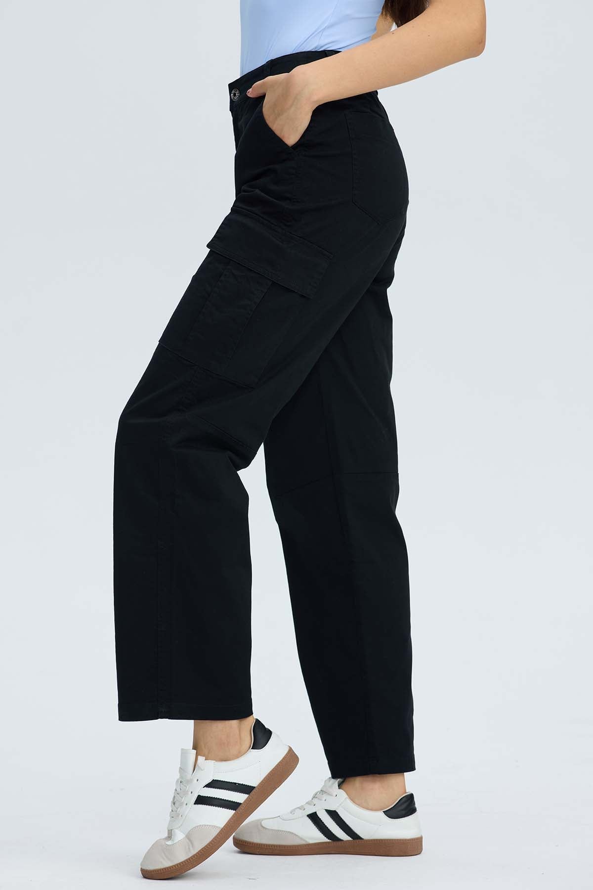 PANTALON MUJER CARGO CORTES NEGRO - 3