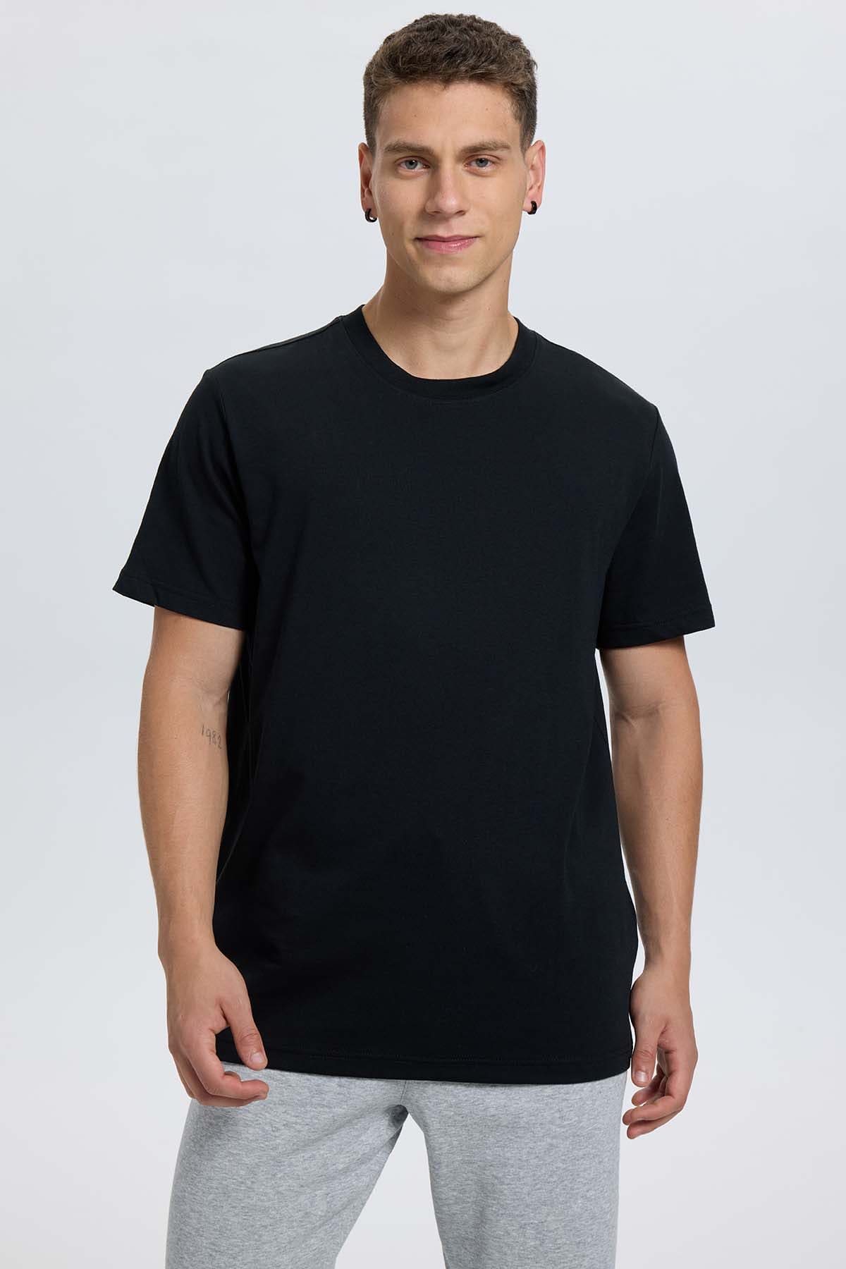 POLERA HOMBRE LONG FIT BASICA NEGRO - 1