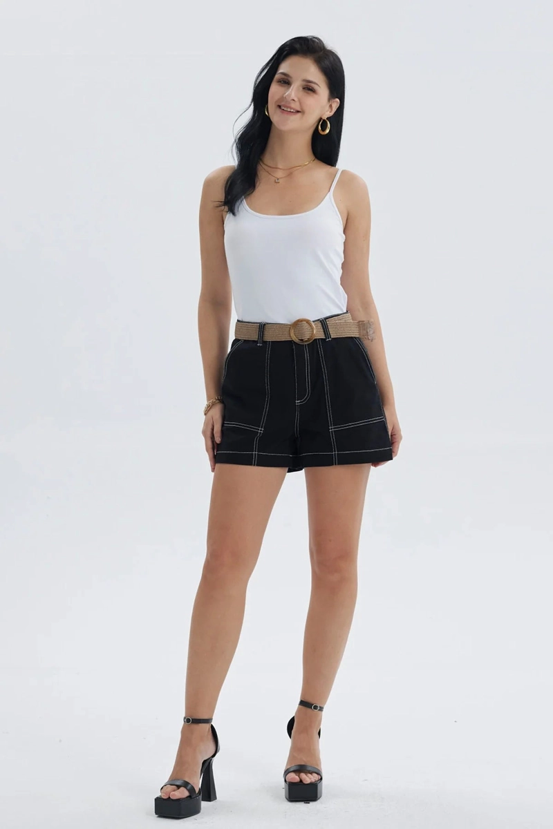 SHORT MUJER CON CINTURON NEGRO - 3