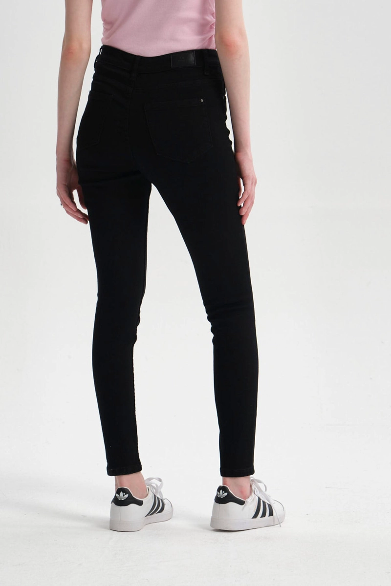 JEANS MUJER SUPER SKINNY EMILIA NEGRO - 4