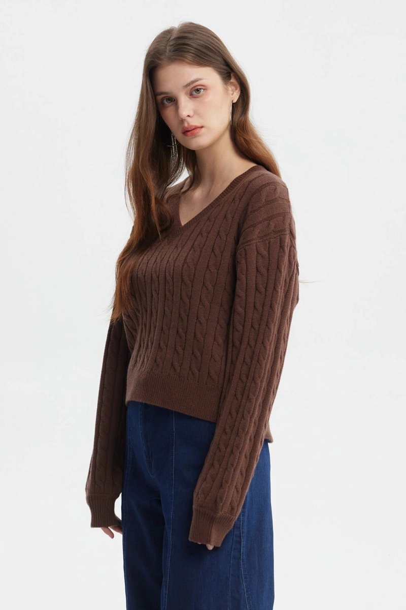 SWEATER MUJER CUELLO V LISOS CAFE  OSCURO - 2