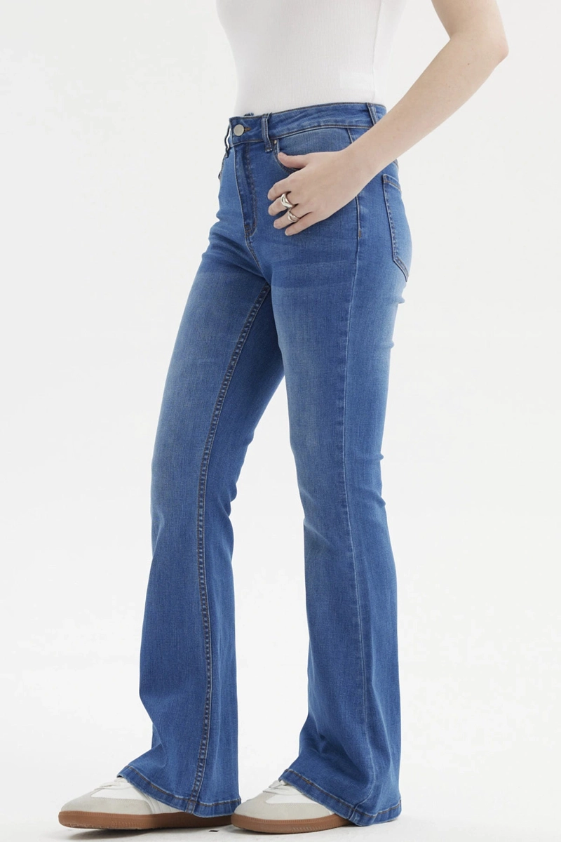 JEANS MUJER FLARE VALE AZUL - 2