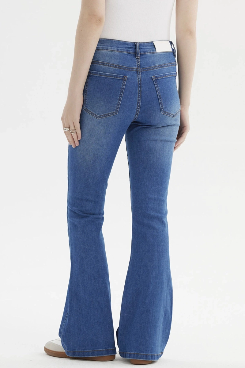 JEANS MUJER FLARE VALE AZUL - 3