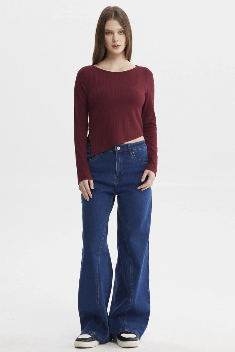POLERA MUJER OJETILLO EN COSTADO ROJO - 4