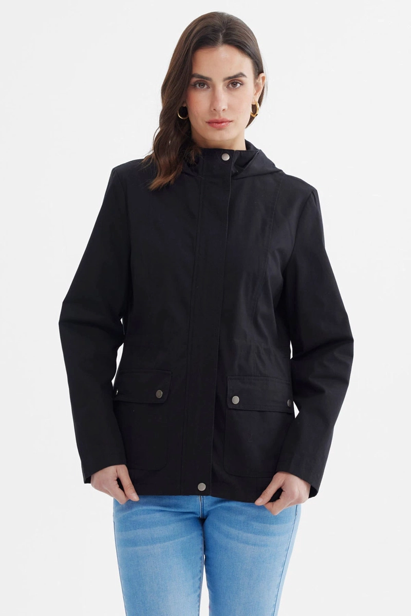 CHAQUETA MUJER CON GORRO NEGRO - 1