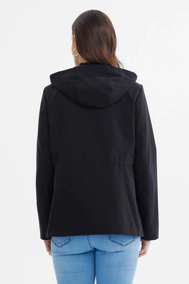 CHAQUETA MUJER CON GORRO NEGRO - 3