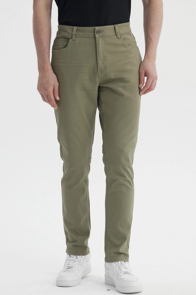 JEANS HOMBRE SLIM COLOR VERDE MILITAR - 1