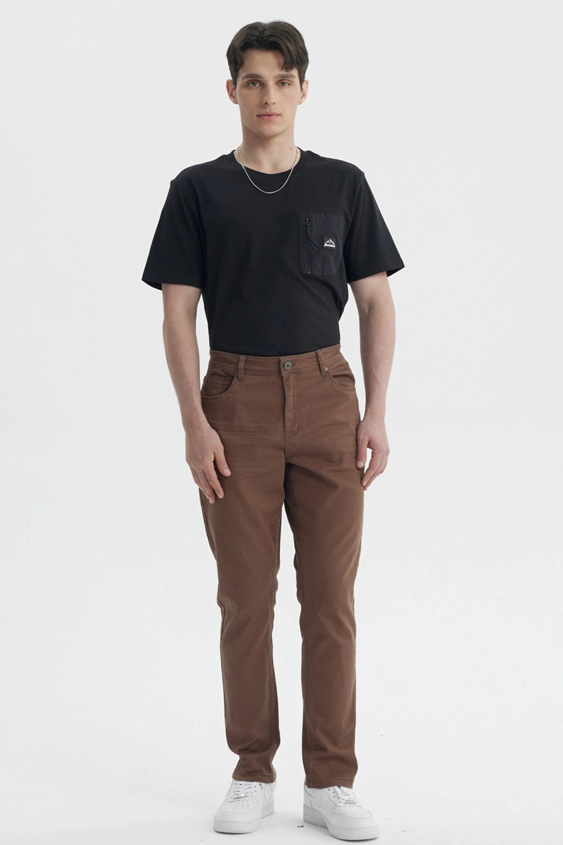 JEANS HOMBRE SLIM COLOR CAFE - 4