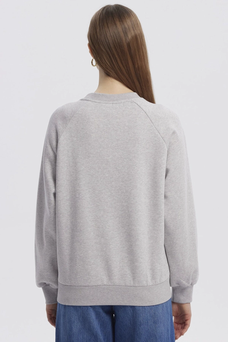 POLERON MUJER OVERSIZE PRINT GRIS MELANGE - 3
