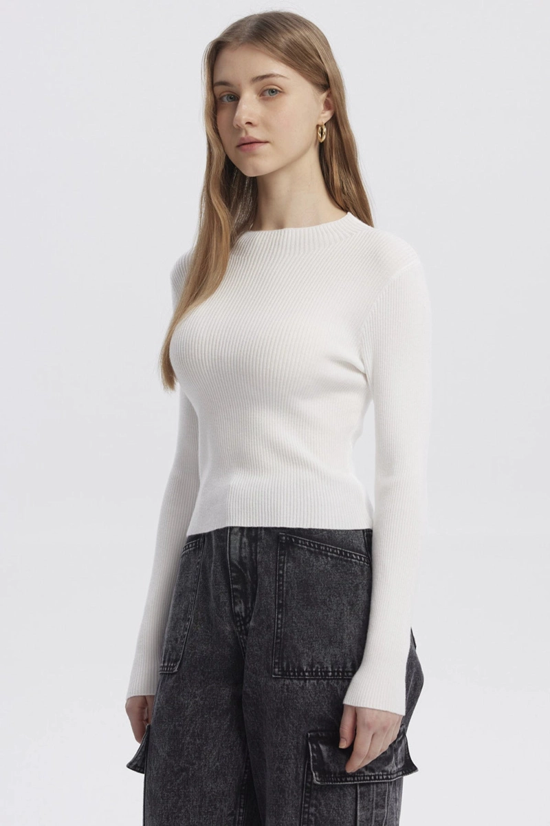 SWEATER MUJER AJUSTADO BLANCO - 2