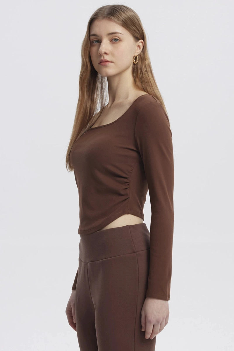 POLERA MUJER BASIC CAFE  OSCURO - 2