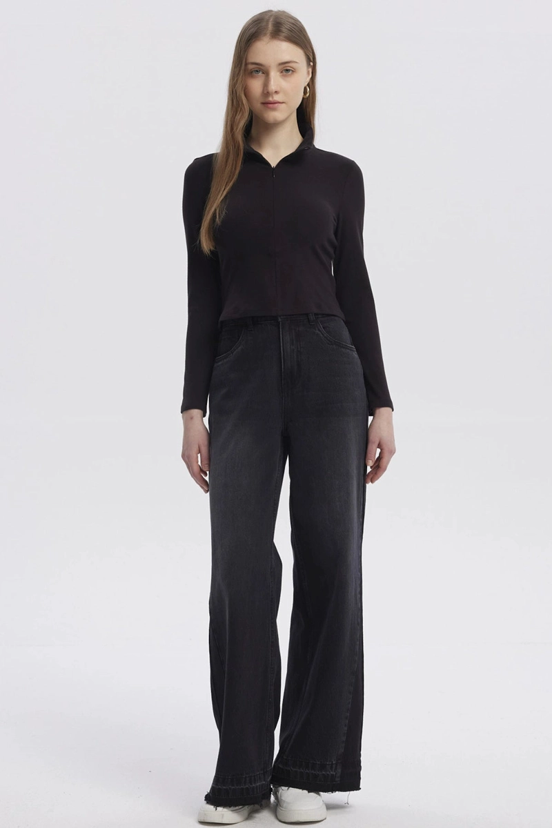 POLERA MUJER CON ZIPPER NEGRO - 4
