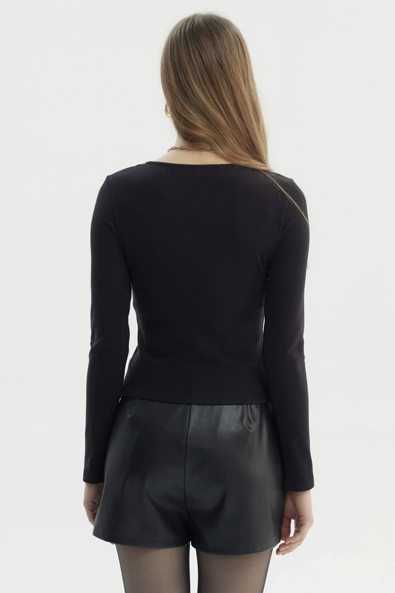 POLERA MUJER CORTES ROULE NEGRO - 3