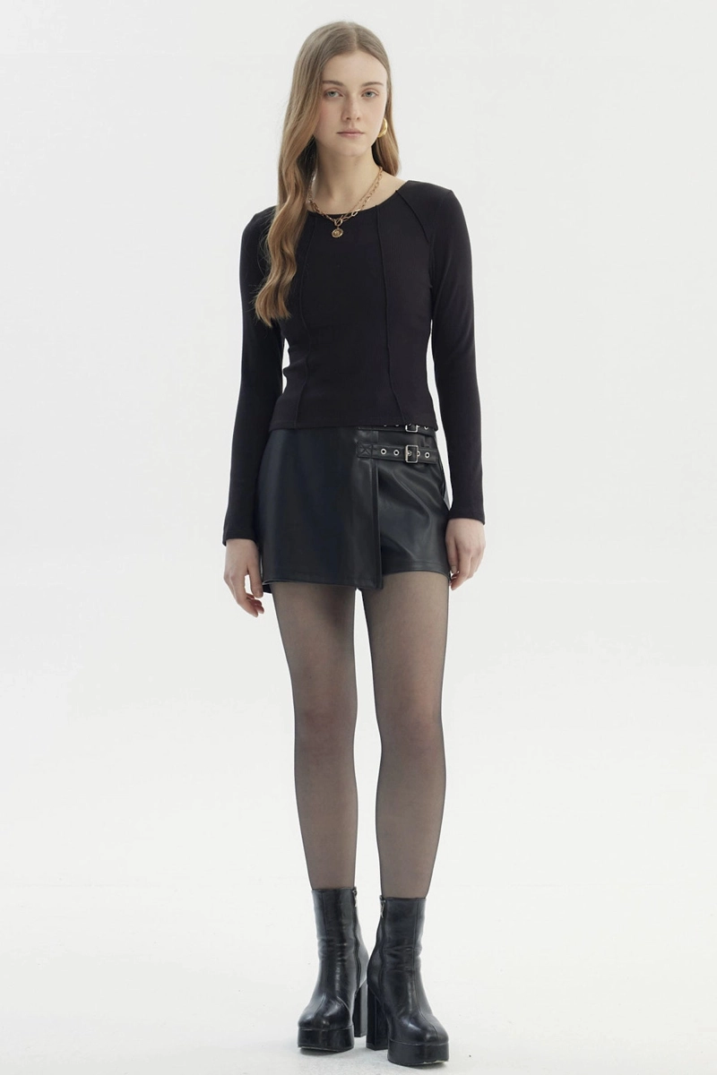 POLERA MUJER CORTES ROULE NEGRO - 4