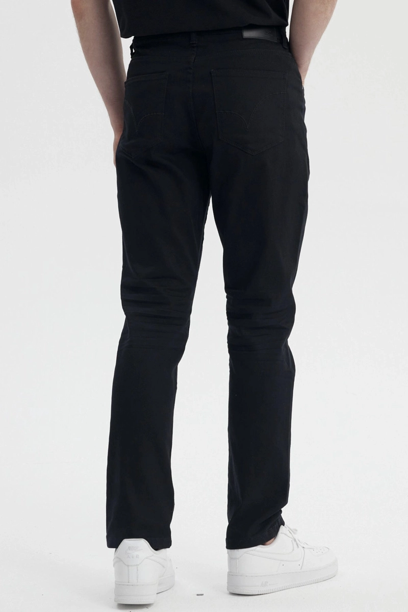 JEANS HOMBRE SLIM COLOR NEGRO - 3