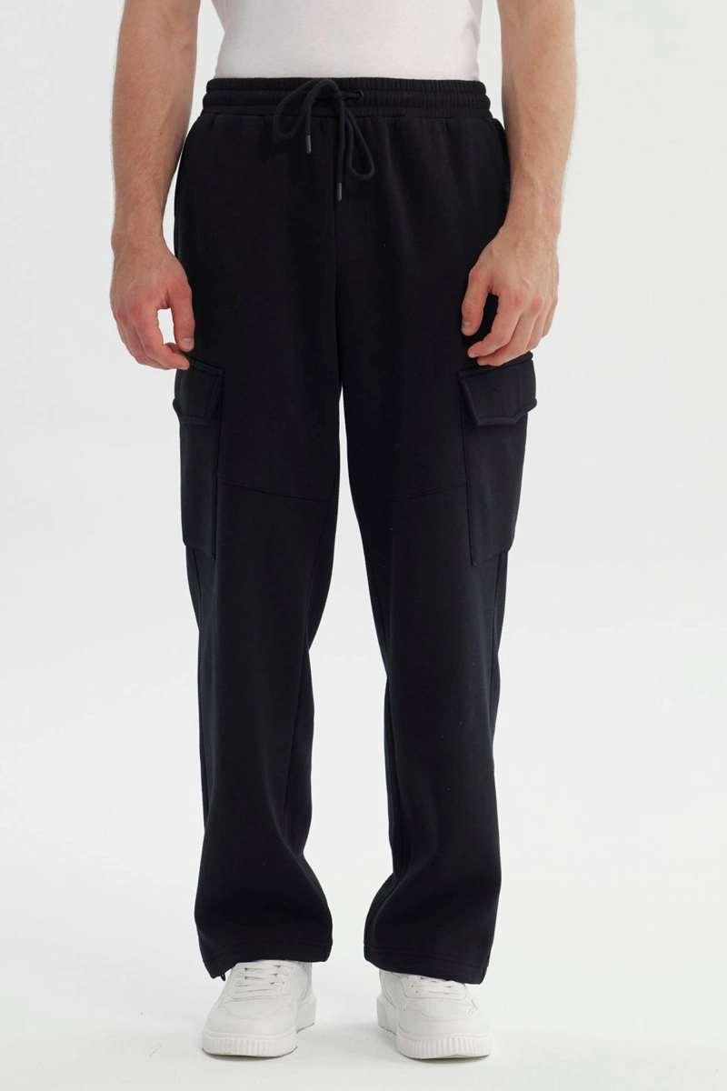PANTALON BUZO HOMBRE CALCE RECTO NEGRO - 1
