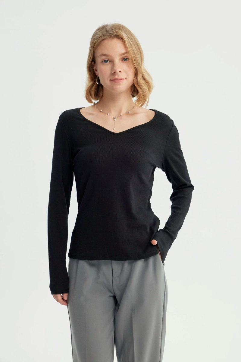 POLERA MUJER SLIM NEGRO - 1