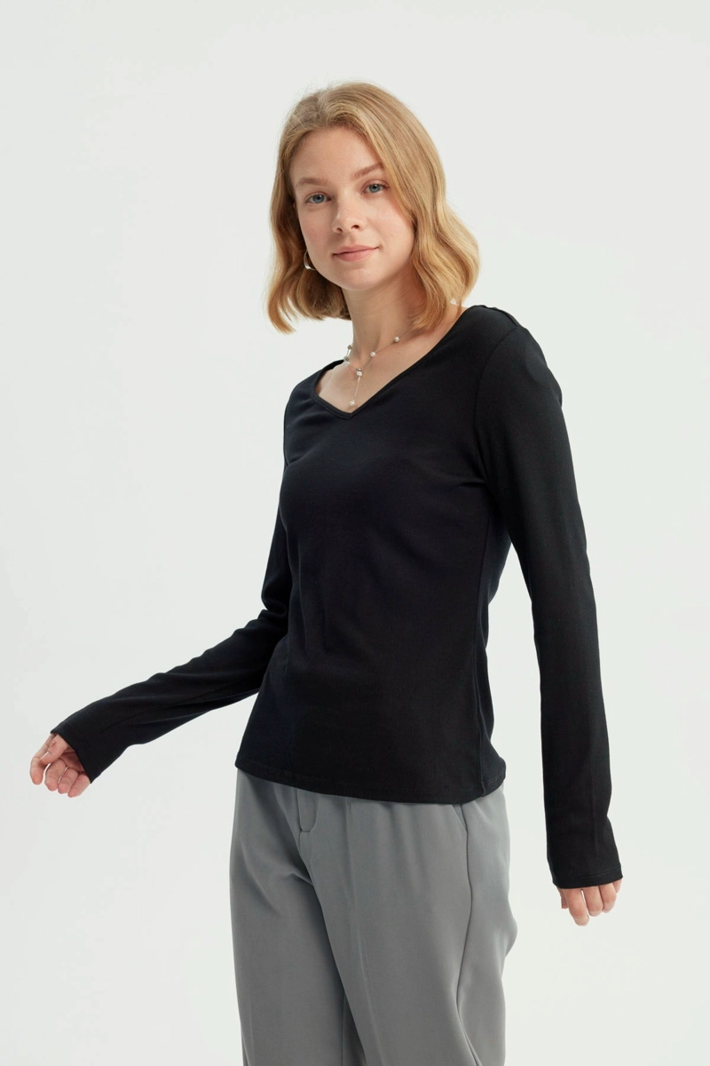 POLERA MUJER SLIM NEGRO - 2