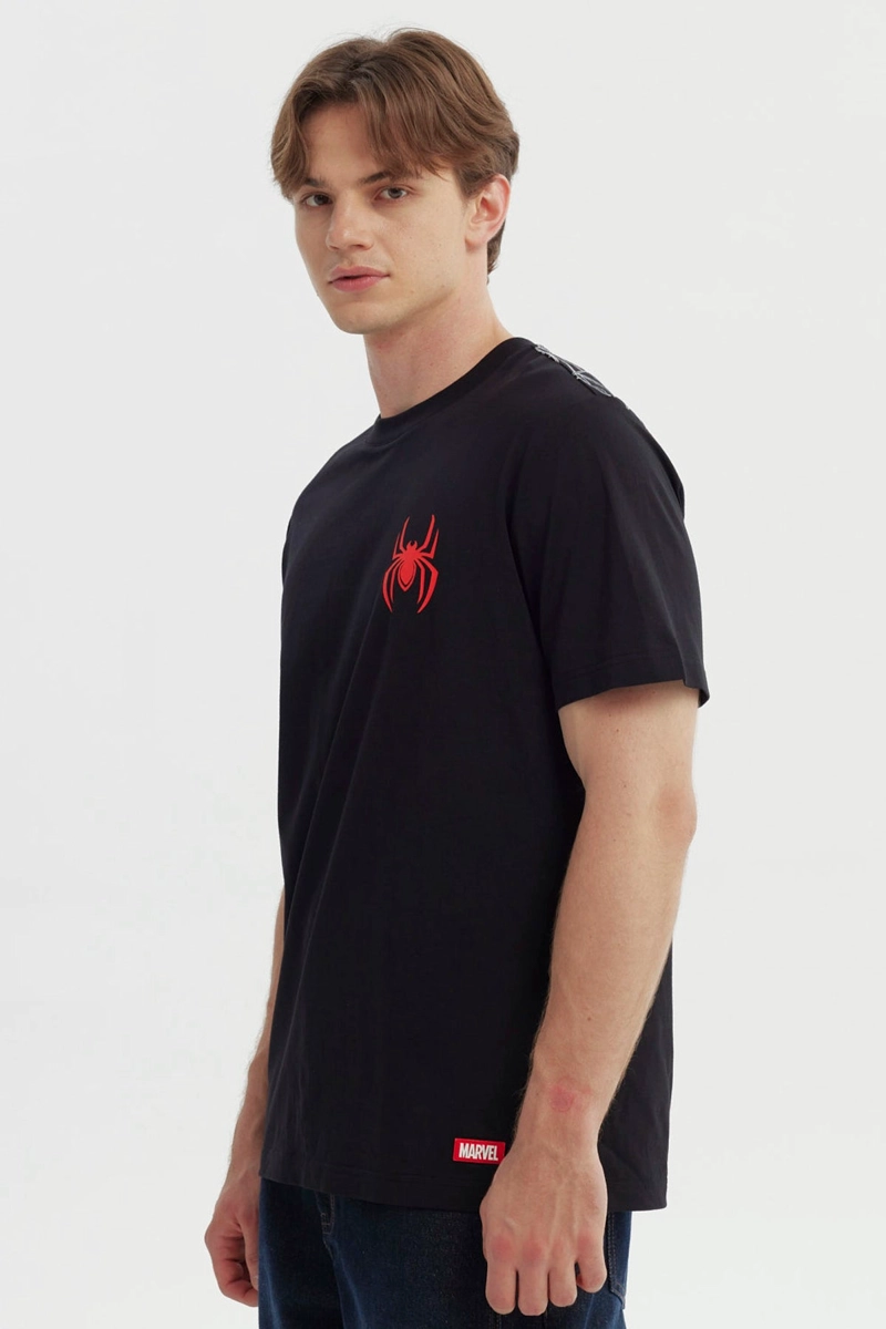 POLERA HOMBRE SPIDERMAN NEGRO - 2