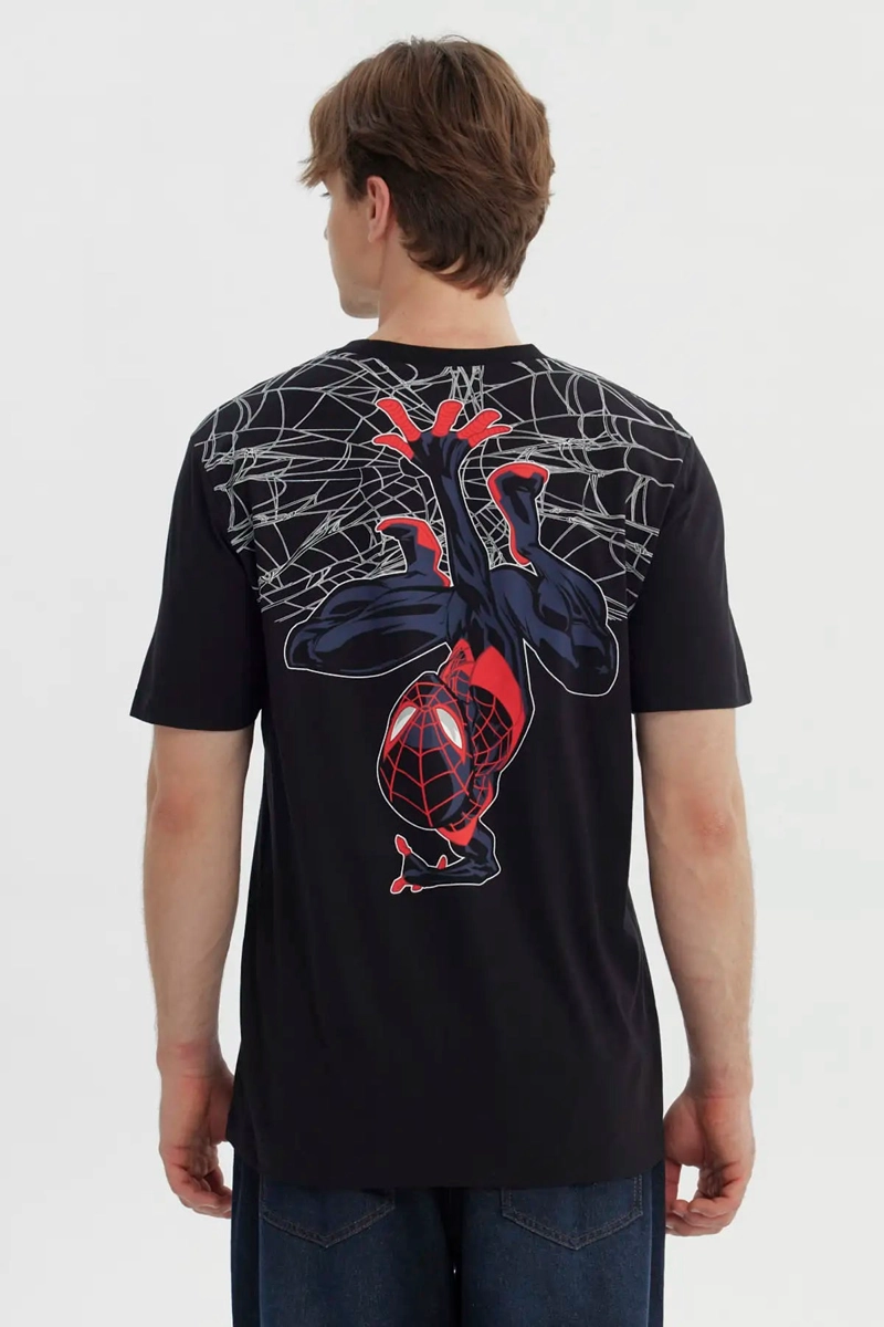 POLERA HOMBRE SPIDERMAN NEGRO - 3
