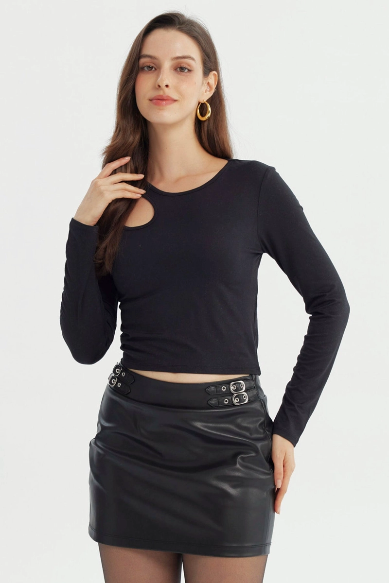 POLERA MUJER AJUSTADO NEGRO - 1