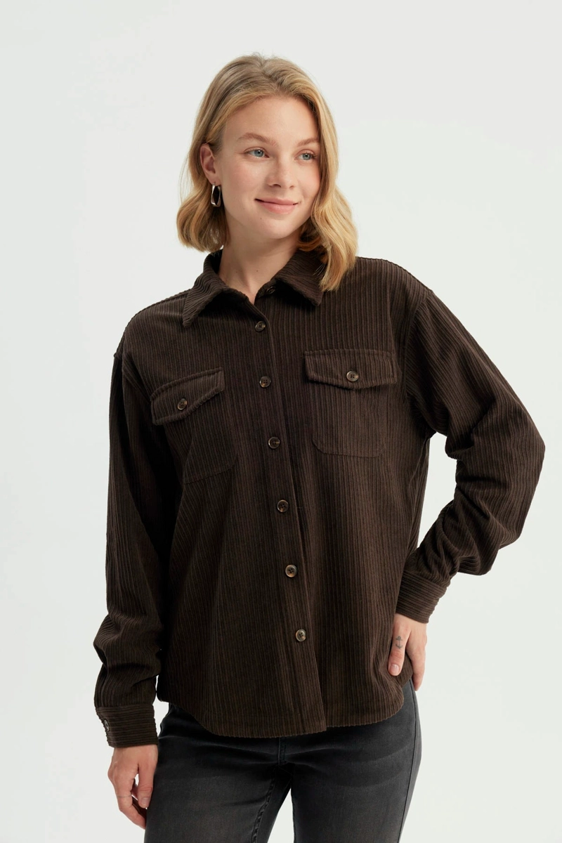 CHAQUETA MUJER OVERSIZE CUELLO POLO CHOCOLATE - 1