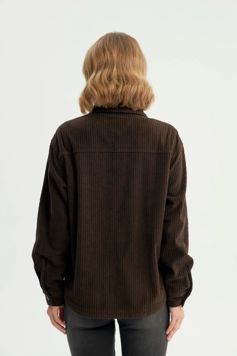 CHAQUETA MUJER OVERSIZE CUELLO POLO CHOCOLATE - 3