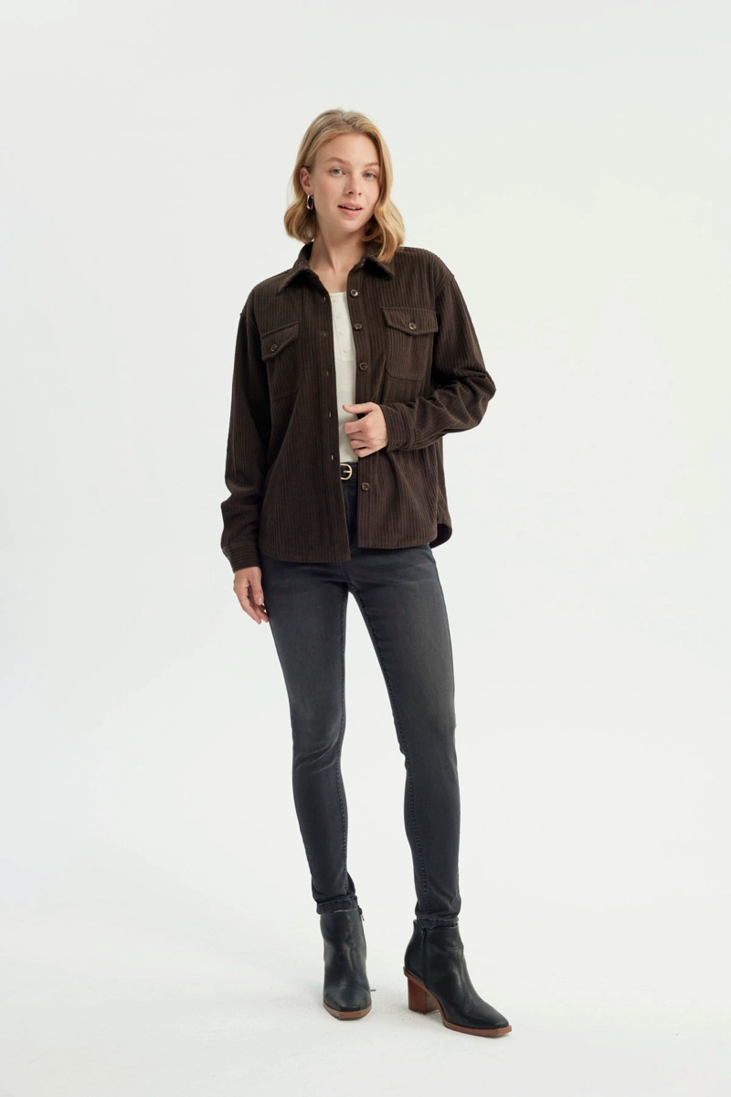 CHAQUETA MUJER OVERSIZE CUELLO POLO CHOCOLATE - 4