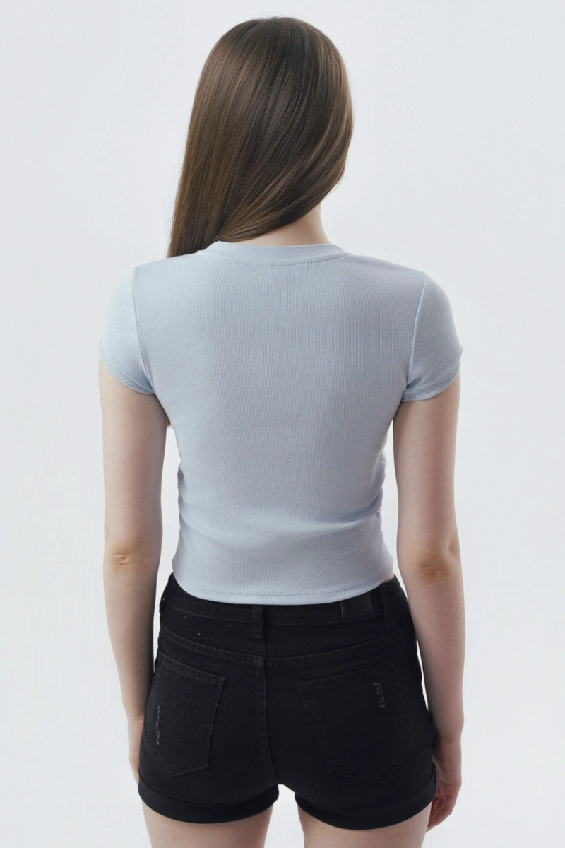 POLERA MUJER SLIM FIT CELESTE - 3