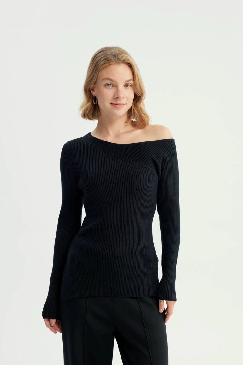 SWEATER MUJER BLOQUES NEGRO - 1