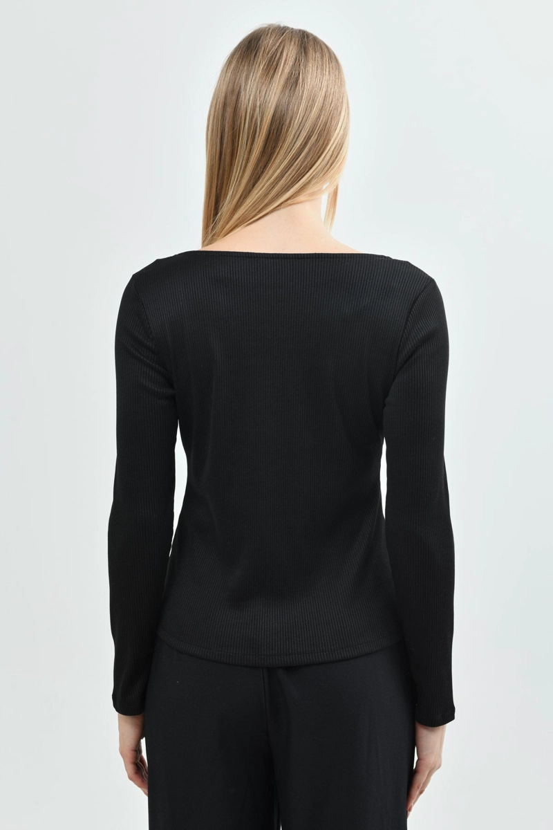 POLERA MUJER SLIM FIT NEGRO - 3