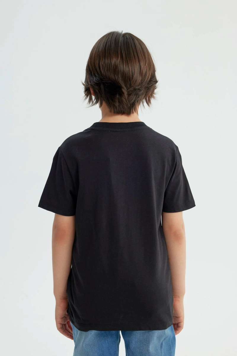 POLERA NIÑO BOB SPONJA NEGRO - 3