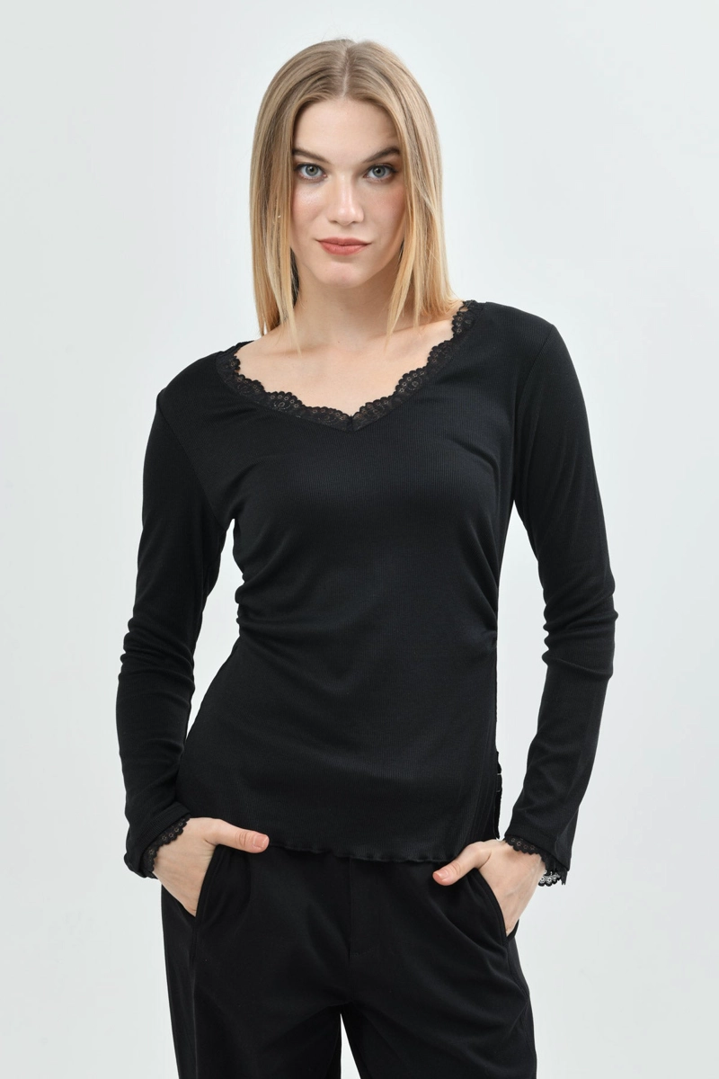 POLERA MUJER AJUSTADO NEGRO - 1