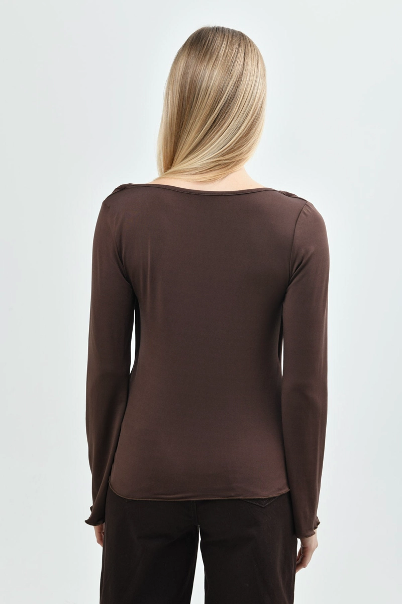 POLERA MUJER SLIM CAFE  OSCURO - 3