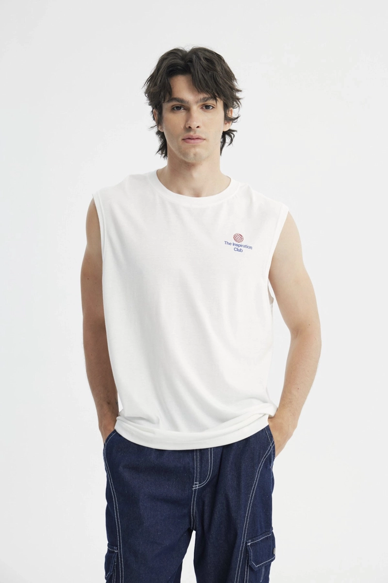 POLERA REGULAR SIN MANGAS HOMBRE CRUDO - 1