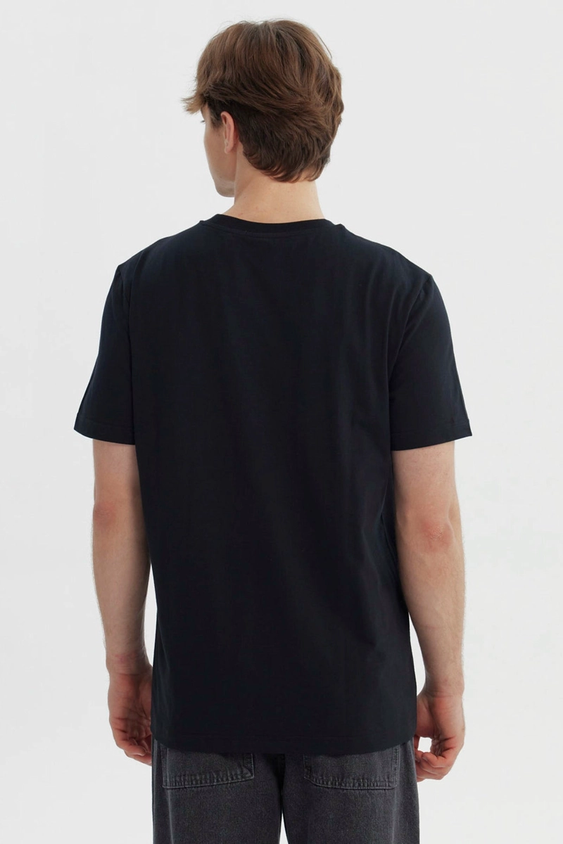 POLERA HOMBRE REGULAR NEGRO - 3