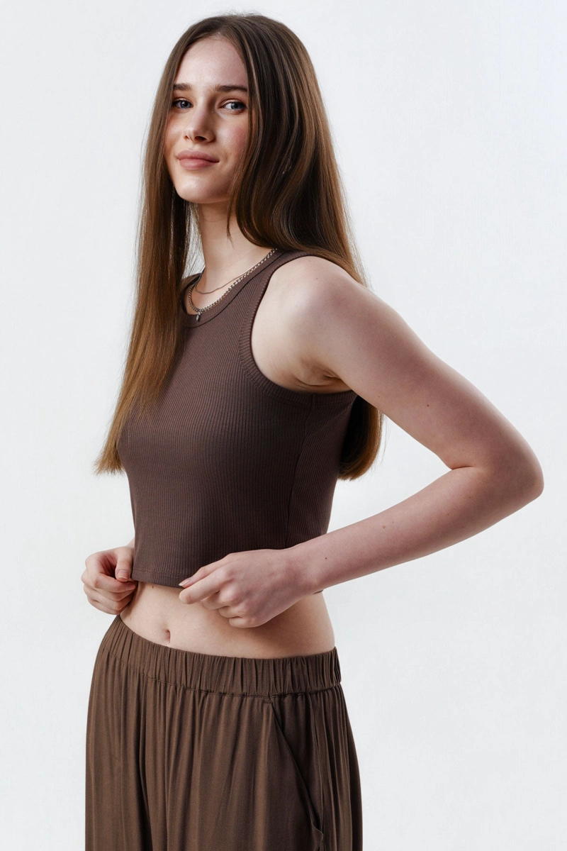 POLERA MUJER SLIM CAFE CLARO - 2