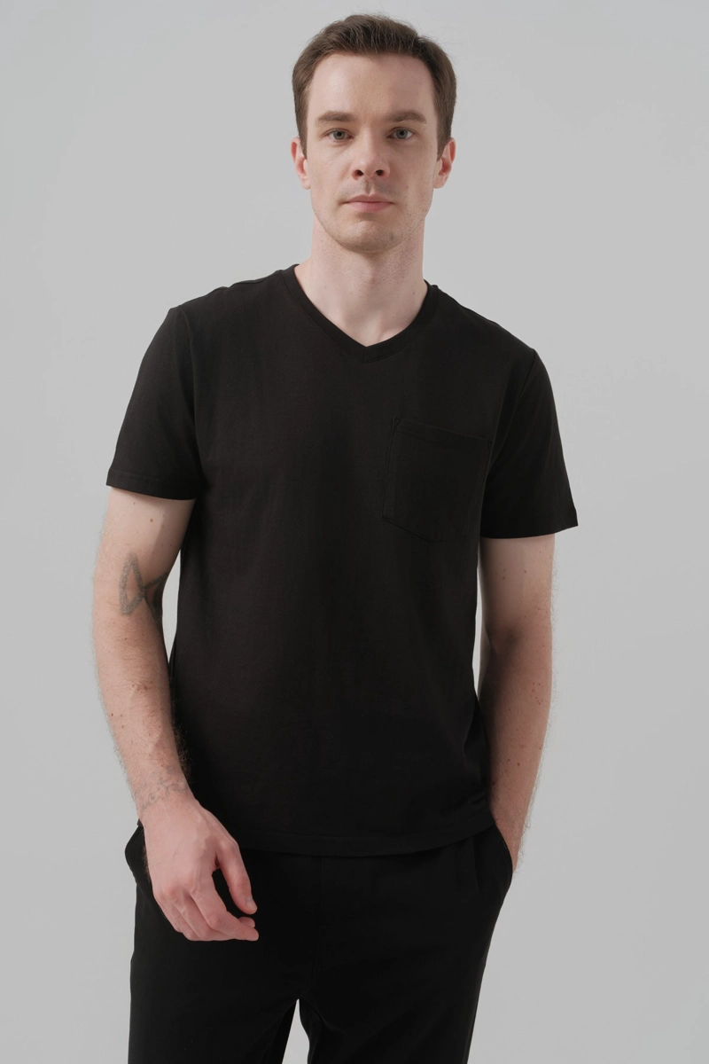 POLERA HOMBRE REGULAR NEGRO - 1