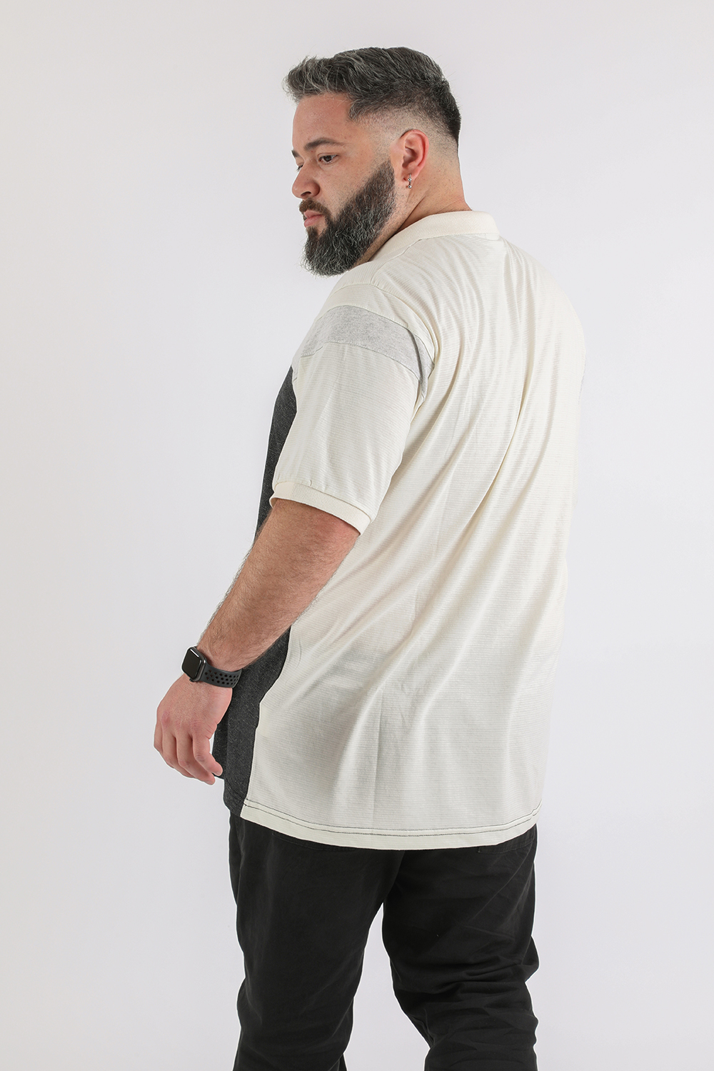 PLUS POLERA CUELLO KEY BLANCO GANGSTER - 2