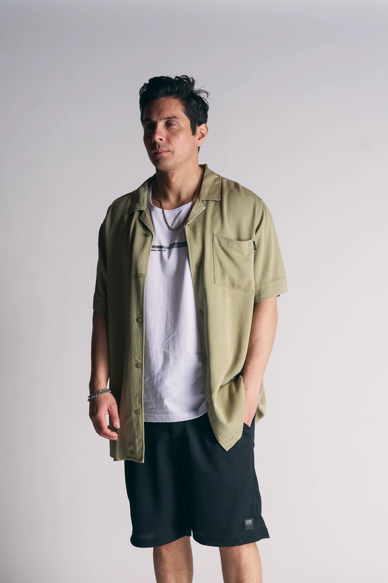 SHORT BERMUDA JOGGER LISO LOOSE NEGRO GANGSTER - 4