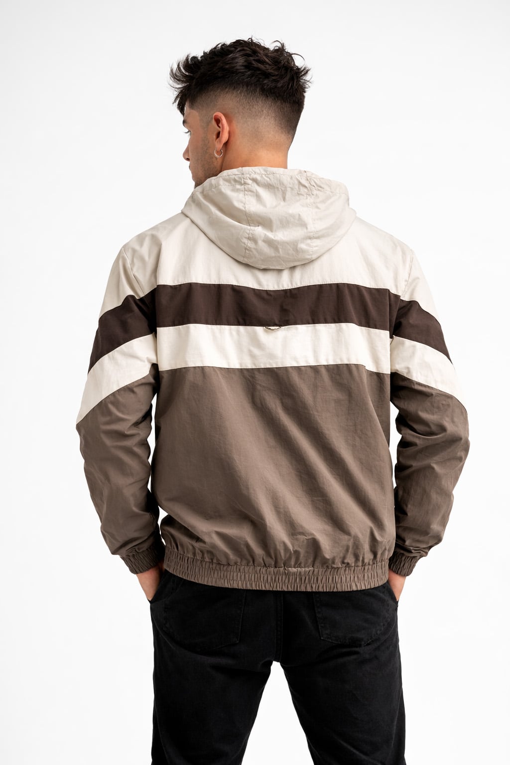 CORTAVIENTO DEPORTIVO LABEL NEGRO - 2