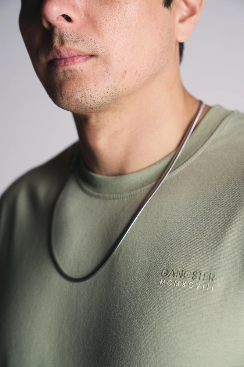 POLERA MC BASICA ESSENTIAL VERDE - 9