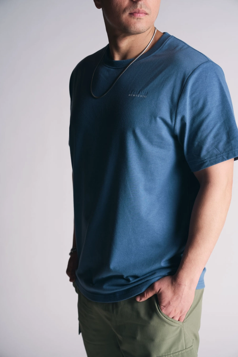 POLERA MC BASICA ESSENTIAL AZUL MARINO - 4